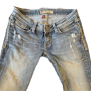 BKE Blue Skinny Jeans with Vintage Distressed Style